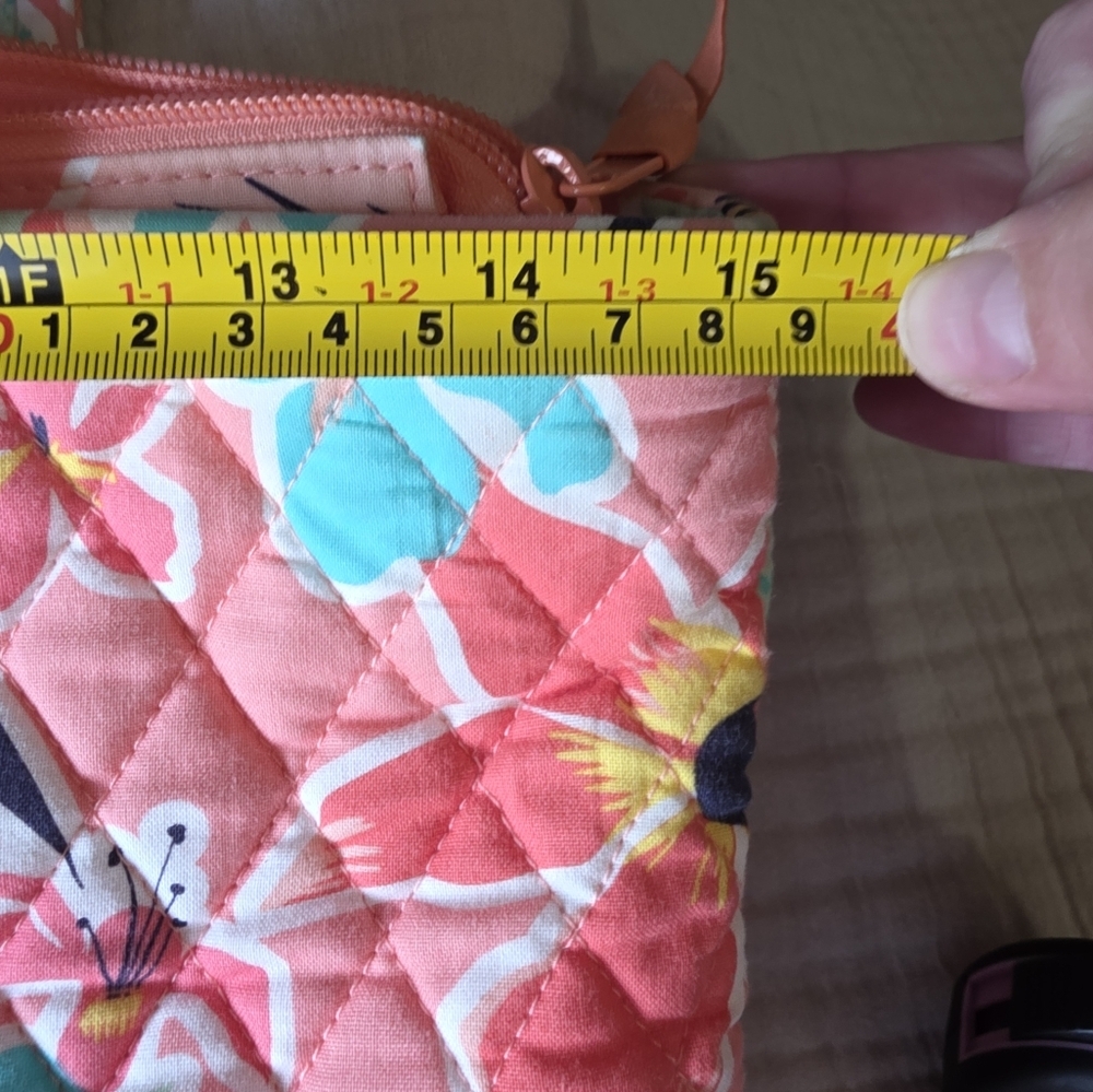 Purse & Wallet! Vera BradleyCotton Vera Tote Bag Rain Forest Lily Coral Like New - Picture 4 of 6